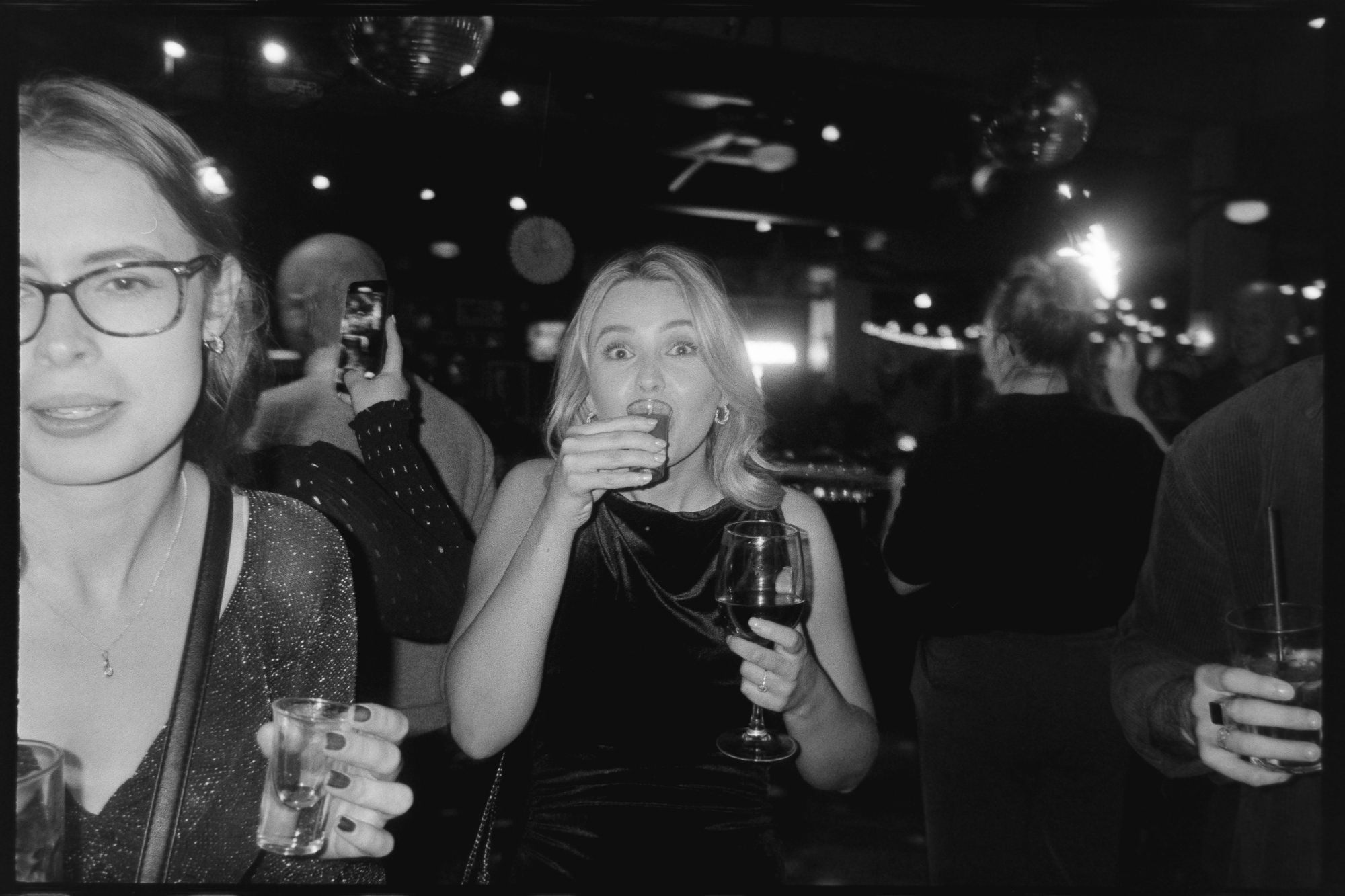 SOUTH WALES WEDDING PHOTOGRAPHERS VIDEOGRAPHERS CHRISTMAS PARTY 2023 ON FILM 015